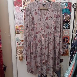 Torrid 4 4X Purple Lace Floral Rayon High Low Empire Waist Duster Topper Top